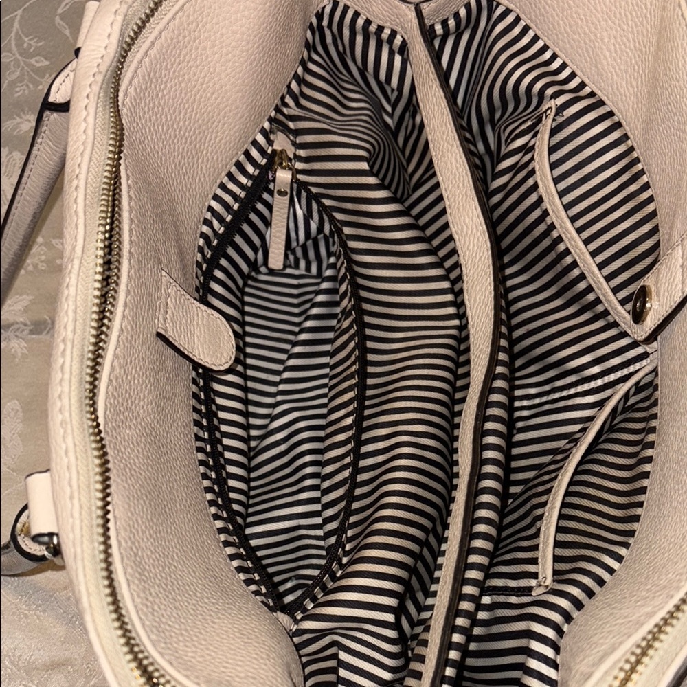 Authentic Kate Spade ♠️ Elegant Cream Handbag -Used - Picture 12 of 16